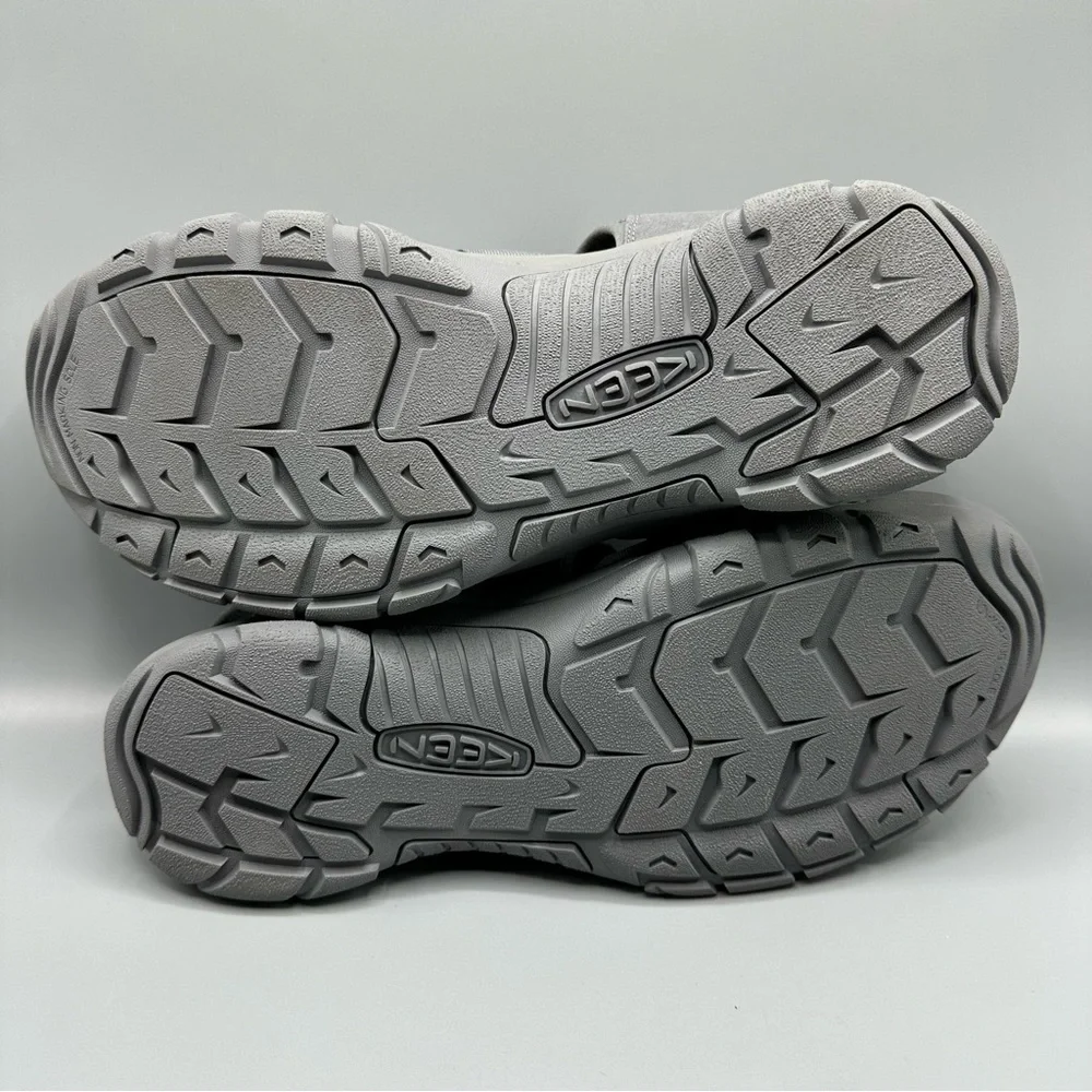 KEEN Men’s Newport H2 Closed Toe Water Sandals Men’s Size 17 Gray